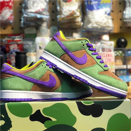 Shoes 03 - Nike Dunk Low SP Veneer - Rabbit Habit 