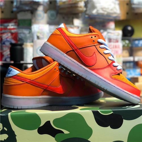 Shoes 10 - Nike SB Dunk Low Gamma Orange - Rabbit Habit 